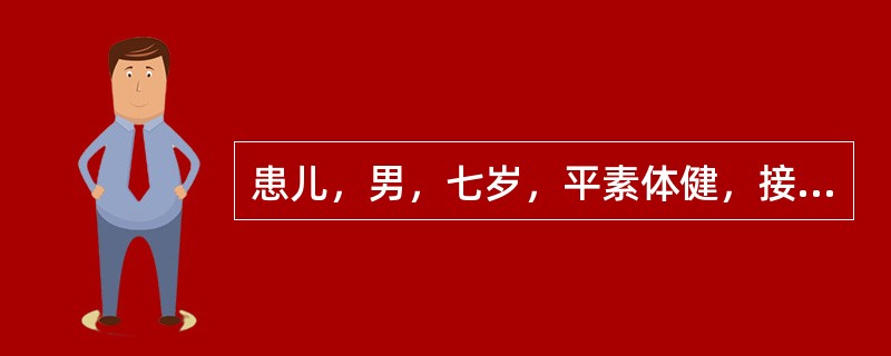 患儿，男，七岁，平素体健，接种疫苗30分钟后，面色苍白，四肢湿冷，脉细速，呼吸困难。此时应采取的最关键措施是