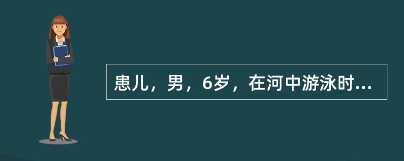 患儿，男，6岁，在河中游泳时溺水，现场心肺复苏成功后转入ICU病房，患儿神志不清，间断抽搐，血压正常。入院后查血钠112mmol/L，患儿发生低钠血症的原因最可能为