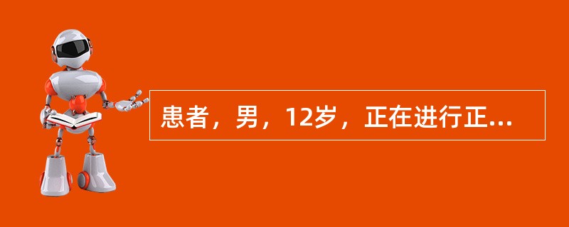 患者，男，12岁，正在进行正畸治疗，医生建议他使用氟化凝胶防龋。目前普遍使用的氟化凝胶的含氟成分是（）